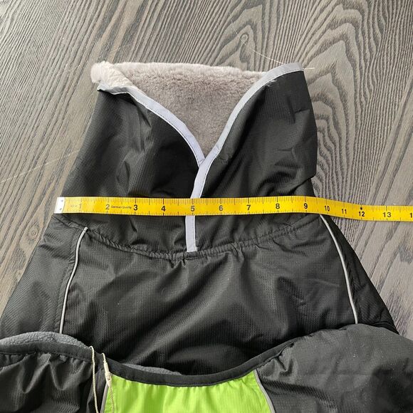 Dociote Dog XL Winter Overcoat Green and Black Reflective - Picture 7 of 8